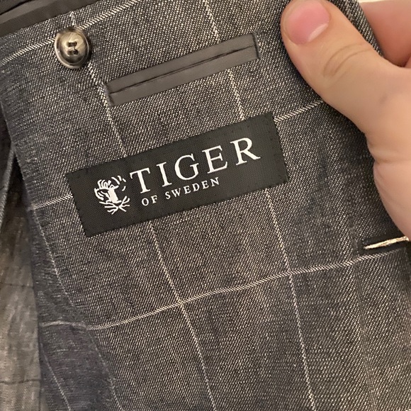 Tiger of Sweden gray plaid blazer - Picture 4 of 4